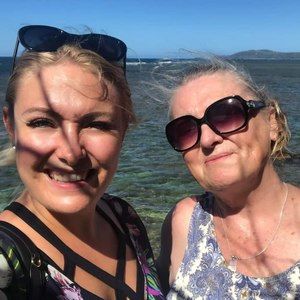 Meet your Posher, Pamala